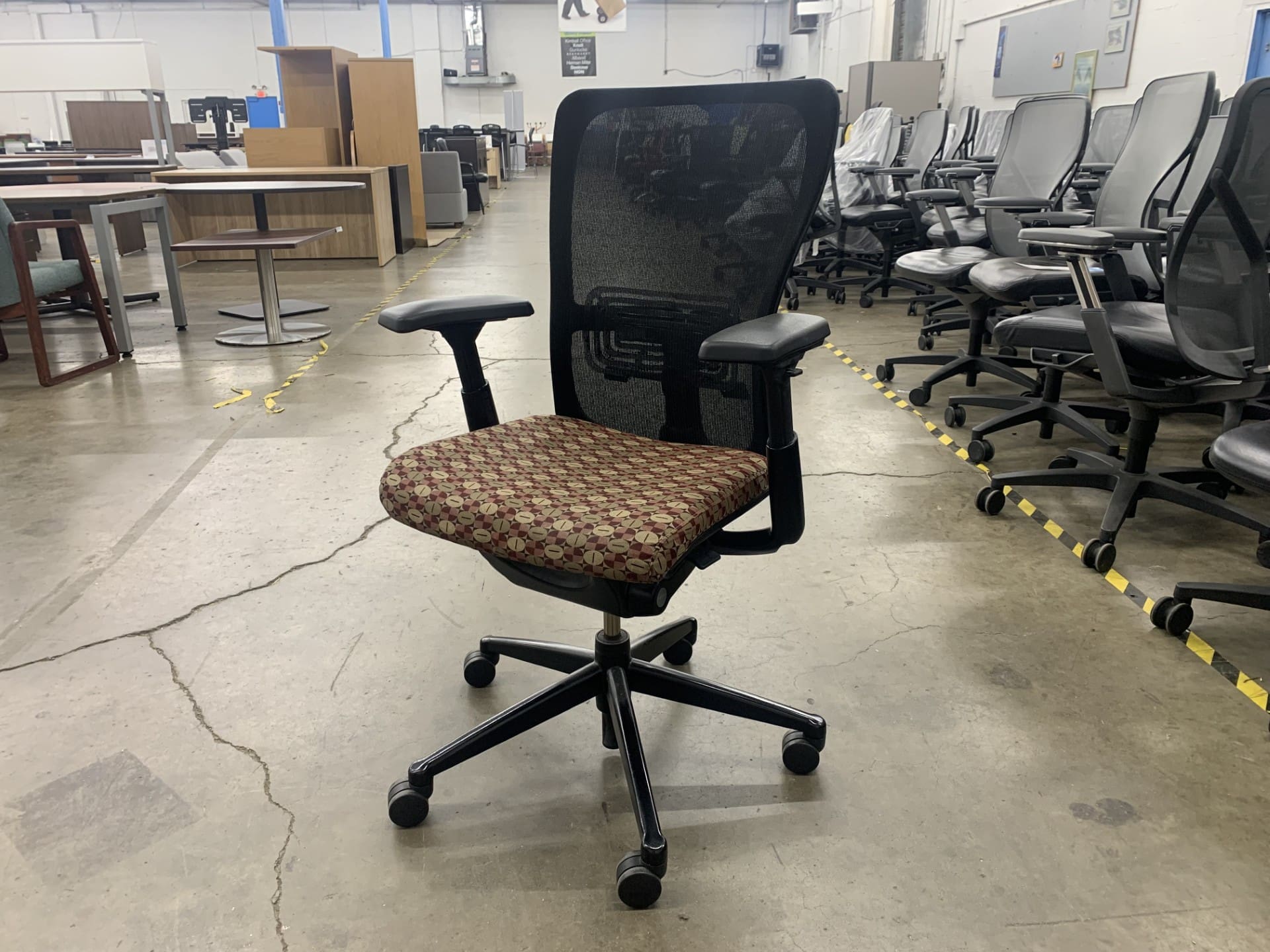 Heyworth Zody Mesh Task Chair Image